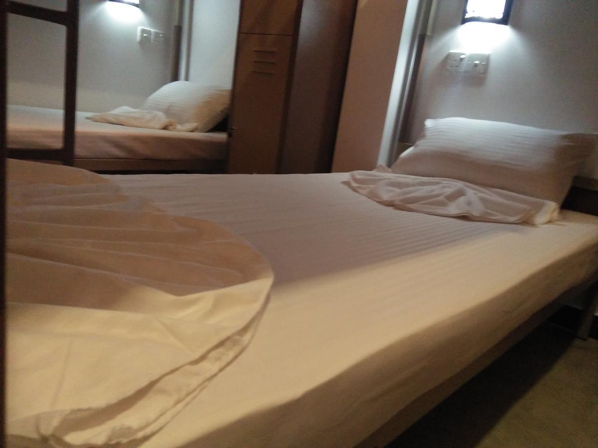 Space Garden Hostel Мирисса Экстерьер фото