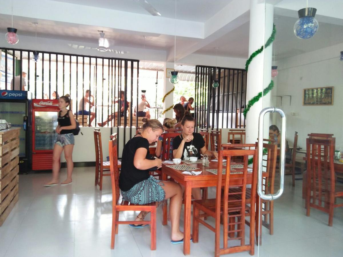 Space Garden Hostel Мирисса Экстерьер фото