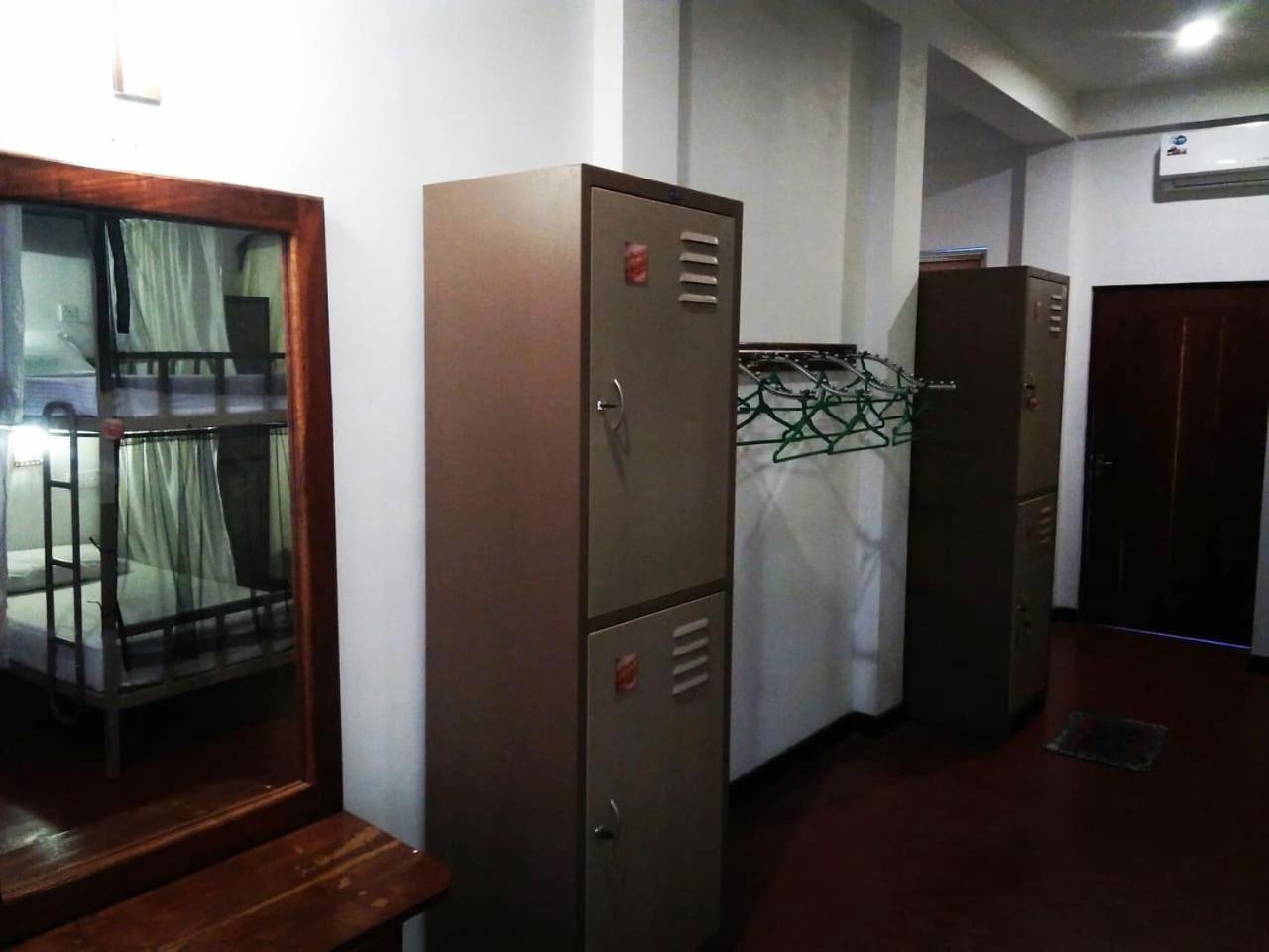 Space Garden Hostel Мирисса Экстерьер фото